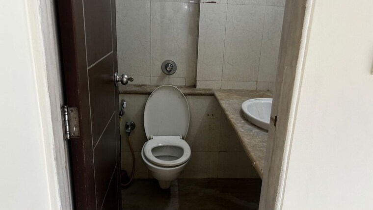 Bathroom, tulipia-and-tilia-apartment 3 Bedroom 1502 Sq.Ft. Apartment In Chandivali Mumbai 10647448
