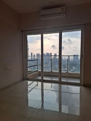 Room in 2 BHK Apartment at L&T Crescent Bay T2, Parel – for Rent