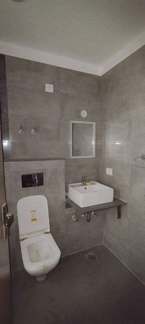 Bathroom in 3.5 BHK Apartment at Pareena Coban Residences, Sector 99a – for Rent