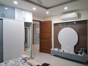Building Lobby in 4 BHK Builder Floor at RWA Apartments Sector 92, Sector 92 – for Rent