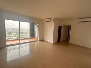 3 BHK Apartment For Rent in Godrej Meridien, Sector 106