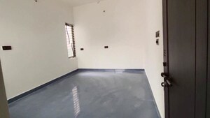 Room in 1 BHK Builder Floor at Hunasamaranahalli – for Rent