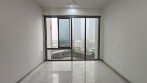 Room in 3 BHK Apartment at Piramal Mahalaxmi, Mahalaxmi – for Rent