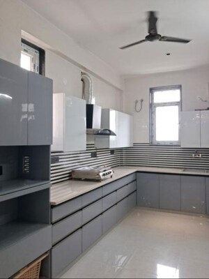 Kitchen in 3 BHK Builder Floor at Sector 46 – for Rent