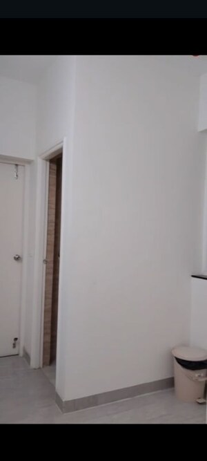 Building Lobby in 3.5 BHK Apartment at SARE The Grand, Sector 92 – for Rent