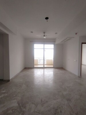Room in 2 BHK Apartment at SS The Leaf, Sector 85 – for Rent
