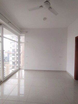 Room in 2 BHK Apartment at SS The Leaf, Sector 85 – for Rent