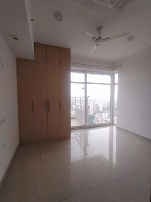 Room in 2 BHK Apartment at SS The Leaf, Sector 85 – for Rent