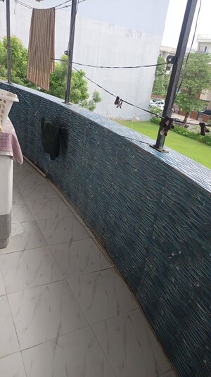 Balcony in 2.5 BHK Builder Floor at Uppal Southend, Sector 49 – for Rent