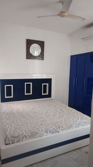 Bedroom in 2.5 BHK Builder Floor at Uppal Southend, Sector 49 – for Rent