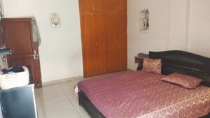 Bedroom in 3 BHK Builder Floor at Sector 7 – for Sale