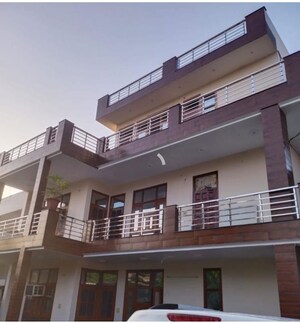3 BHK Builder Floor – Exterior View View at Sector 7 - for Sale