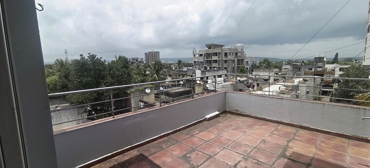 Balcony, warna colony 3 Bedroom 2500 Sq.Ft. Apartment In Warna Colony Kolhapur 10647761