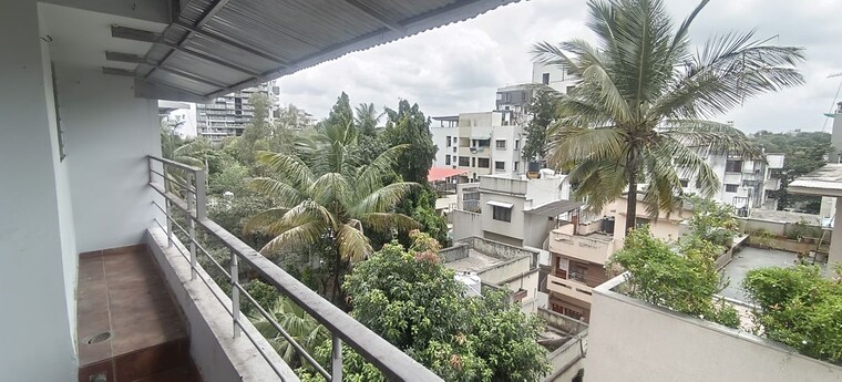 Balcony, warna colony 3 Bedroom 2500 Sq.Ft. Apartment In Warna Colony Kolhapur 10647761