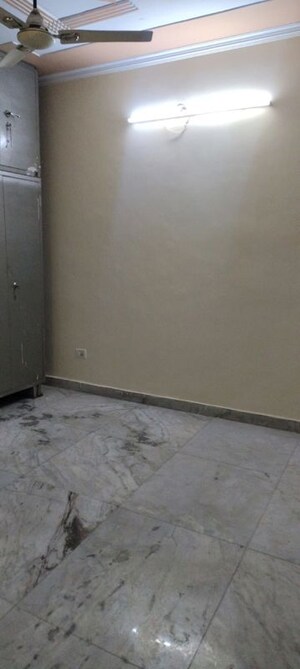 Room in 1 RK Independent House at Sarin Farm CHS, Habibpur – for Rent