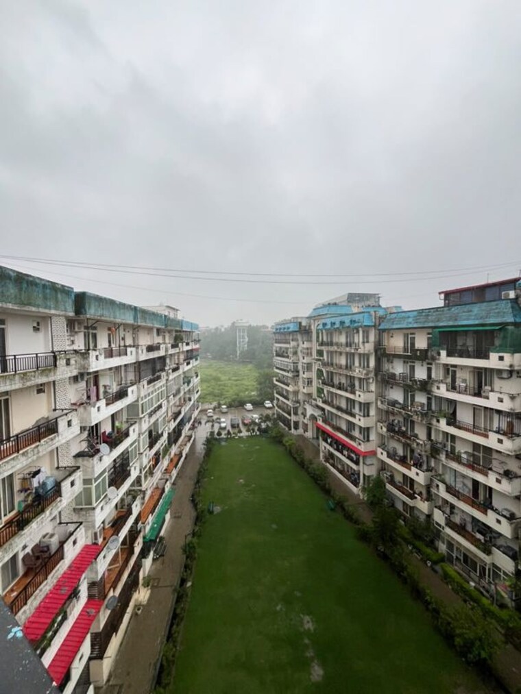 Exterior View, jagriti vihar 2 Bedroom 1024 Sq.Ft. Apartment In Jagriti Vihar Dehradun 10647786