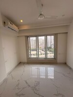 2 BHK +  780 Sq.Ft. Apartment in Oshiwara Basera CHS