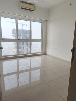 Room in 2 BHK Apartment at LnT Crescent Bay T3, Parel – for Rent