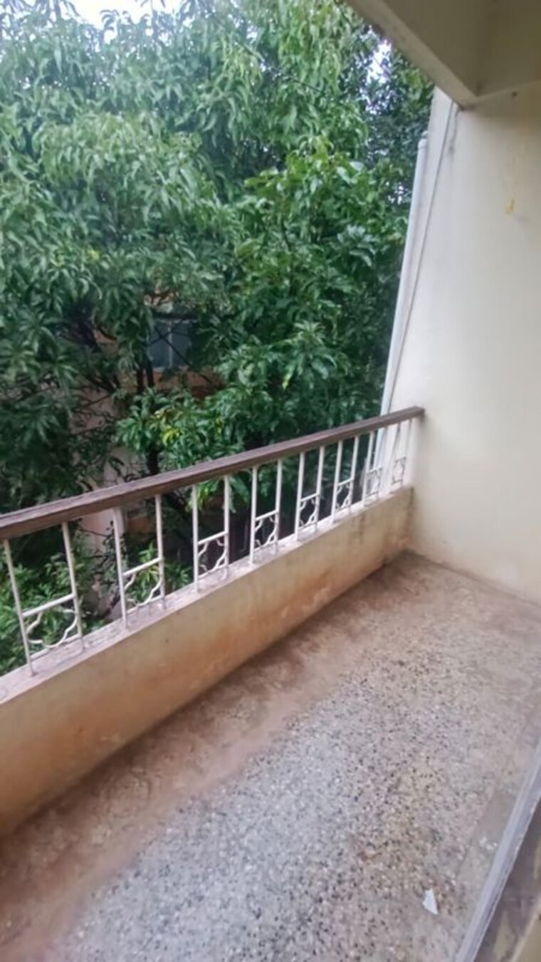 Balcony, damodar-chs 1 Bedroom 500 Sq.Ft. Apartment In Bibwewadi Pune 10647962