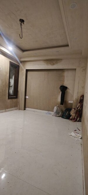 Room in 4 BHK Builder Floor at Satbari – for Sale