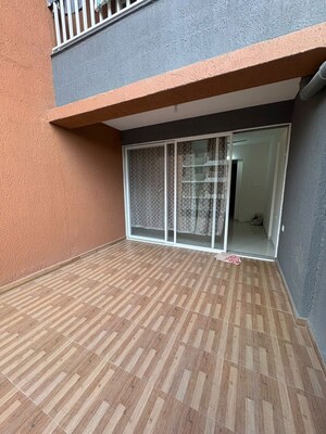 Room in 2 BHK Apartment at Gini Vivante, Kiwale – for Rent