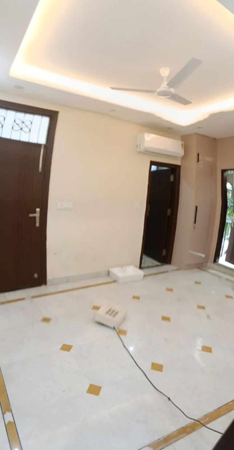 Room, malviya nagar 3 Bedroom 1600 Sq.Ft. Builder Floor In Malviya Nagar Delhi 10647998