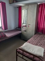200 Sq.Ft. Pg in Pradhikaran