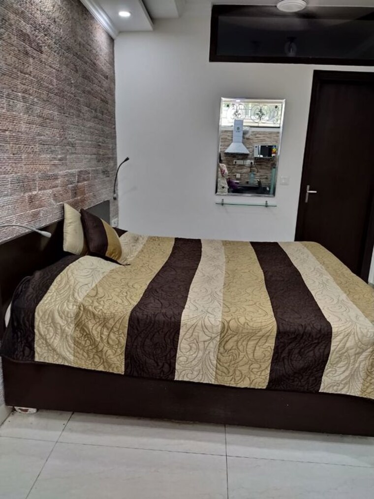 Bedroom, kailash colony Studio 160 Sq.Yd. Independent House In Kailash Colony Delhi 10648013