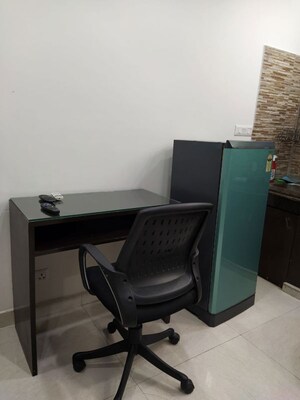 Team Area in Studio Independent House at Kailash Colony – for Rent