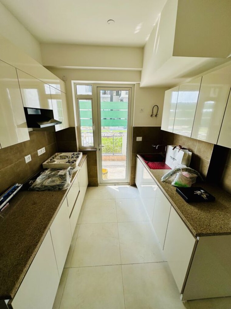 Kitchen, godrej-meridien 3.5 Bedroom 2002 Sq.Ft. Apartment In Sector 106 Gurgaon 10641720