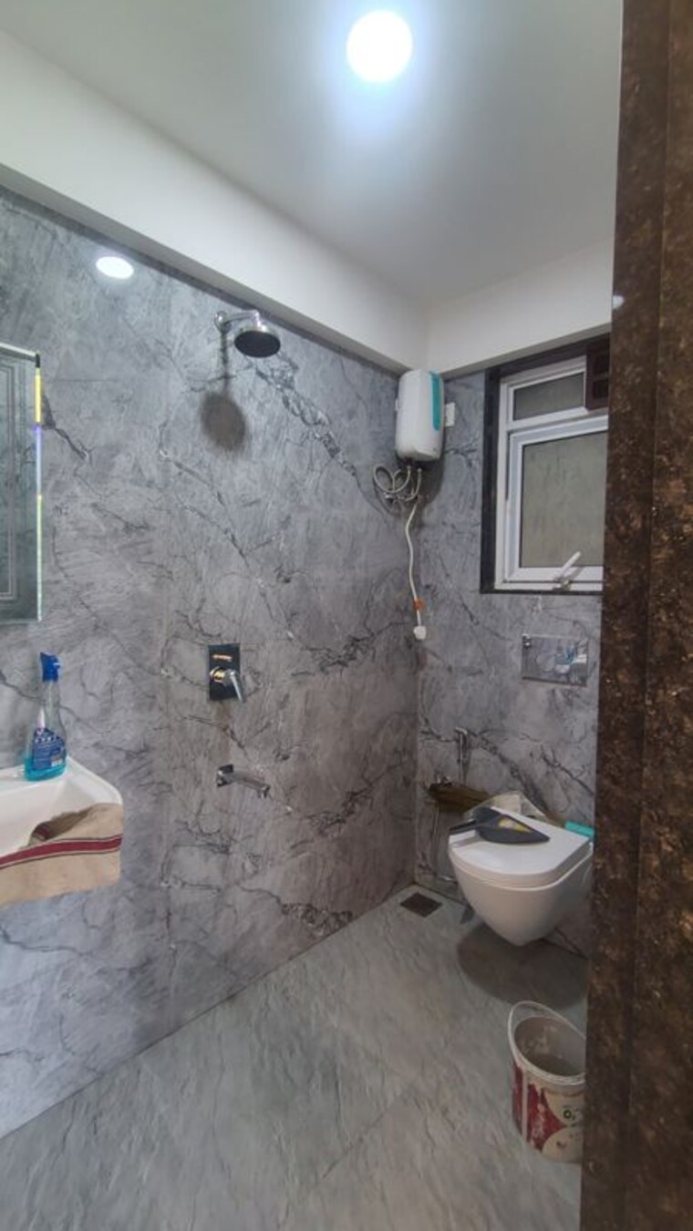 Bathroom, aquarock-aquarose 2 Bedroom 586 Sq.Ft. Apartment In Malad West Mumbai 10648031