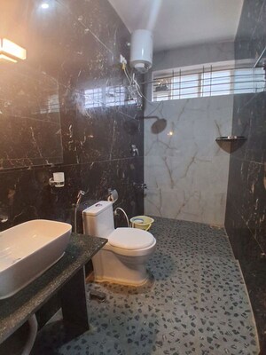 Attached Bathroom in 3 BHK Independent House at Vidyaranyapura – for Rent