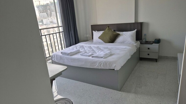Bedroom, 21st-century-x90 1 Bedroom 280 Sq.Ft. Apartment In Baner Pune 10648063