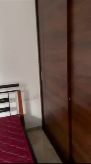 Furnished Amenities in 1 BHK Apartment at Sindhi Society, Chembur – for Rent