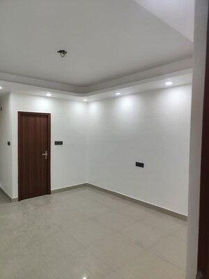 3 BHK Villa For Rent in Vishwas Nagar