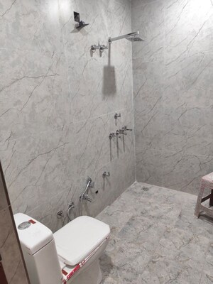 Bathroom in 3 BHK Villa at Vishwas Nagar – for Rent