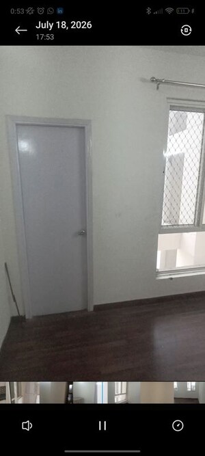 Room in 3 BHK Apartment at Jaypee Kensington Park Apartments, Sector 133 – for Rent