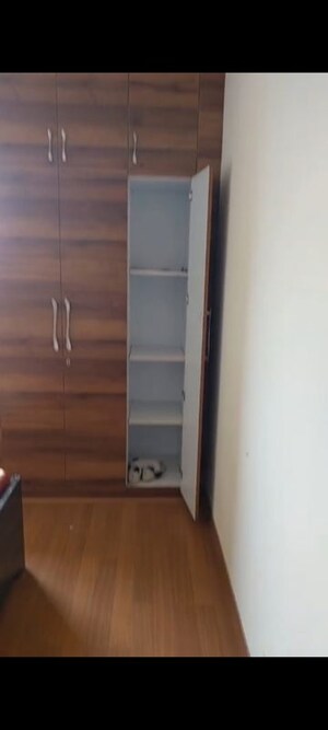 Furnished Amenities in 2 BHK Apartment at Jaypee Greens Kosmos, Sector 134 – for Rent
