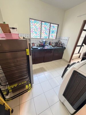 Team Area in 1 BHK Apartment at Avanti Apartment, Kothrud – for Rent