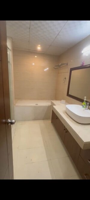 Bathroom in 3.5 BHK Apartment at Jaypee Greens Kalypso Court, Sector 128 – for Rent