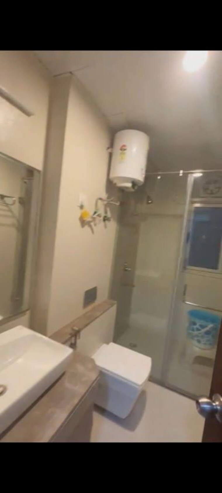 Bathroom, jaypee-greens-kalypso-court 3.5 Bedroom 2600 Sq.Ft. Apartment In Sector 128 Noida 10648094