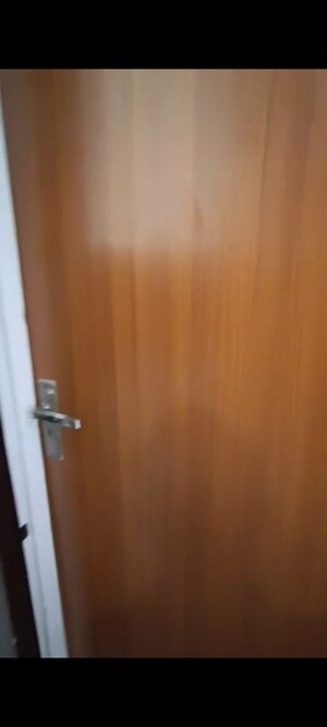 Furnished Amenities in 2 BHK Apartment at Jaypee Kensington Park Apartments, Sector 133 – for Rent