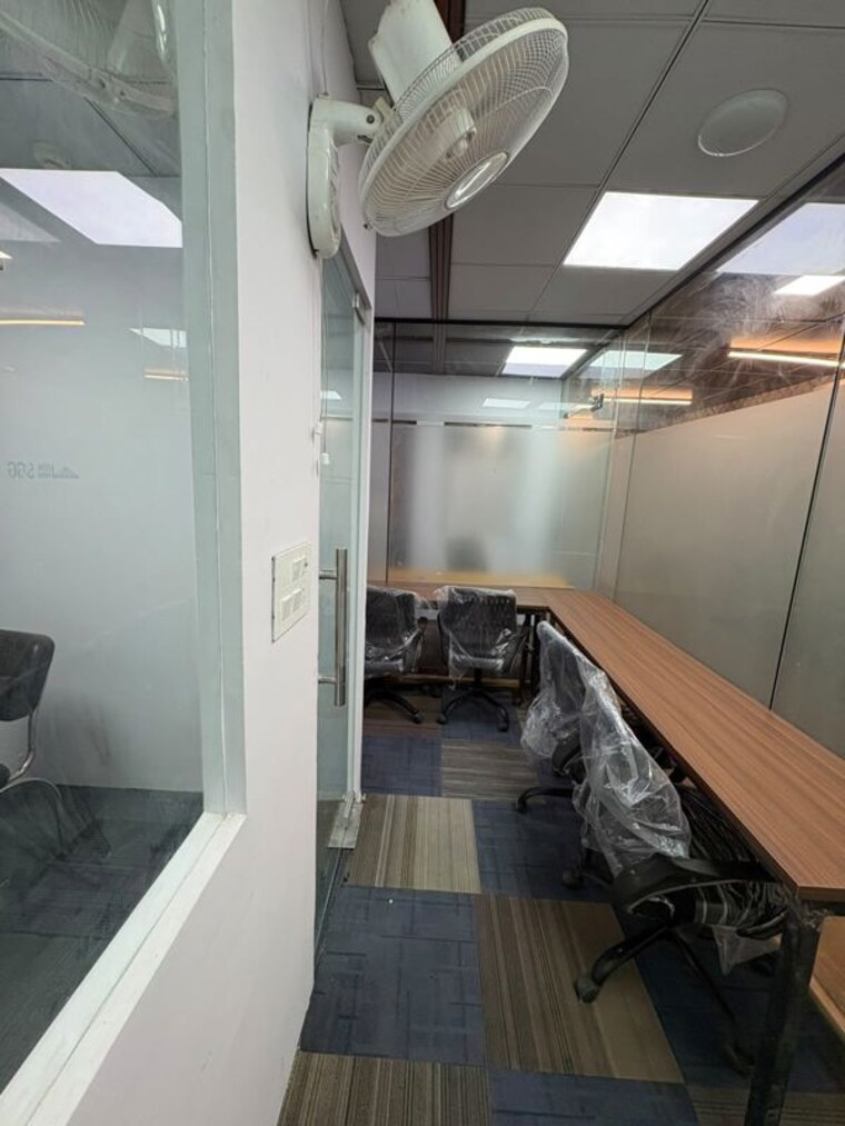 Tv Room, sector 3 Commercial Office Space 800 Sq.Ft. In Sector 3 Noida 10648095