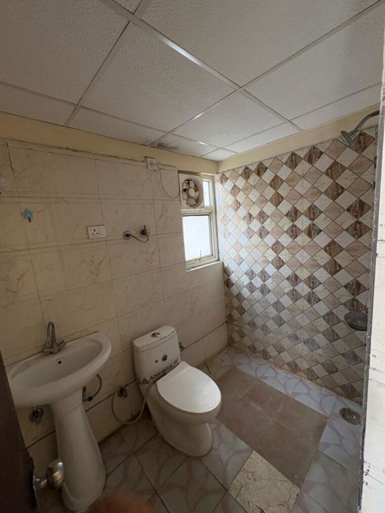 Bathroom, mittal-rajnagar-residency 2 Bedroom 1055 Sq.Ft. Apartment In Raj Nagar Extension Ghaziabad 10648102