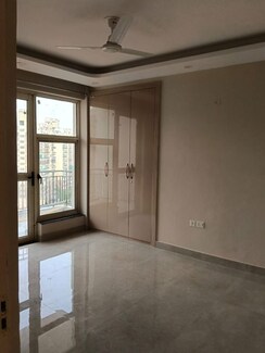 3.5 BHK +Apartment For Rent in Imperia Esfera