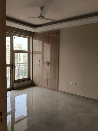 3.5 BHK +  2035 Sq.Ft. Apartment in Imperia Esfera