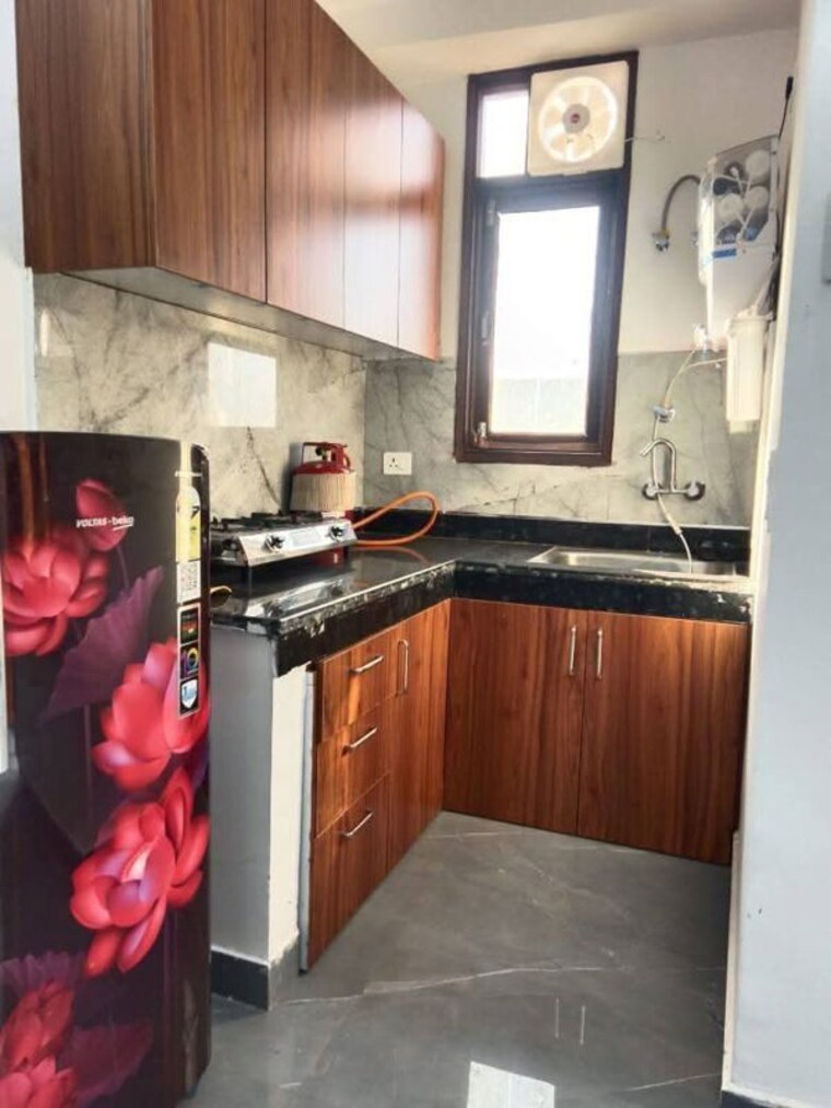 Kitchen, lucky-the-palm-valley 2 Bedroom 950 Sq.Ft. Builder Floor In Sector 1 Greater Noida Greater Noida 10648115