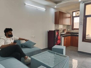 Living Room in 2 BHK Builder Floor at Lucky The Palm Valley, Sector 1 Greater Noida – for Rent
