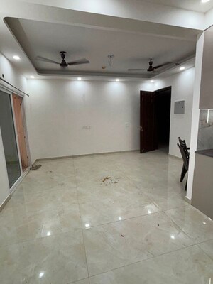 Room in 3 BHK Apartment at Hawelia Valencia Homes, Sector 1 Greater Noida – for Sale