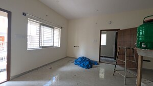 Room in 2 BHK Builder Floor at Lakkasandra – for Rent